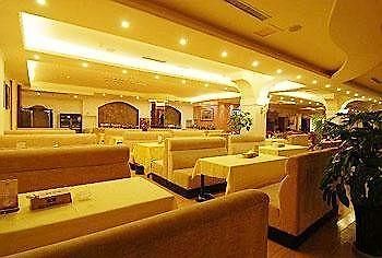 Shengshi Huaxia International Hotel - دوجيانجيان المظهر الخارجي الصورة